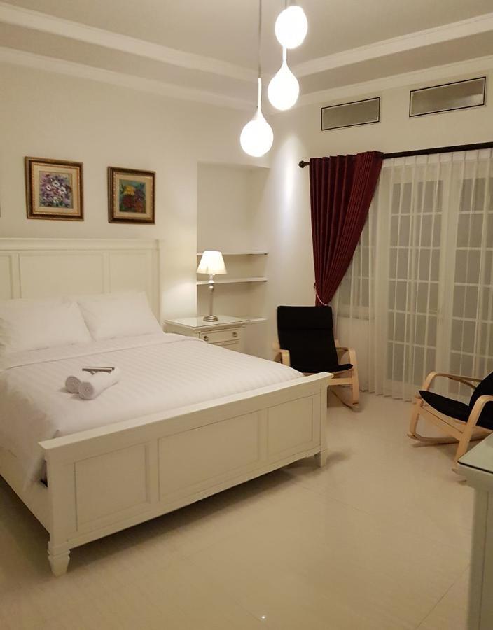 Готель Front One Boutique Baluran Маланг Екстер'єр фото