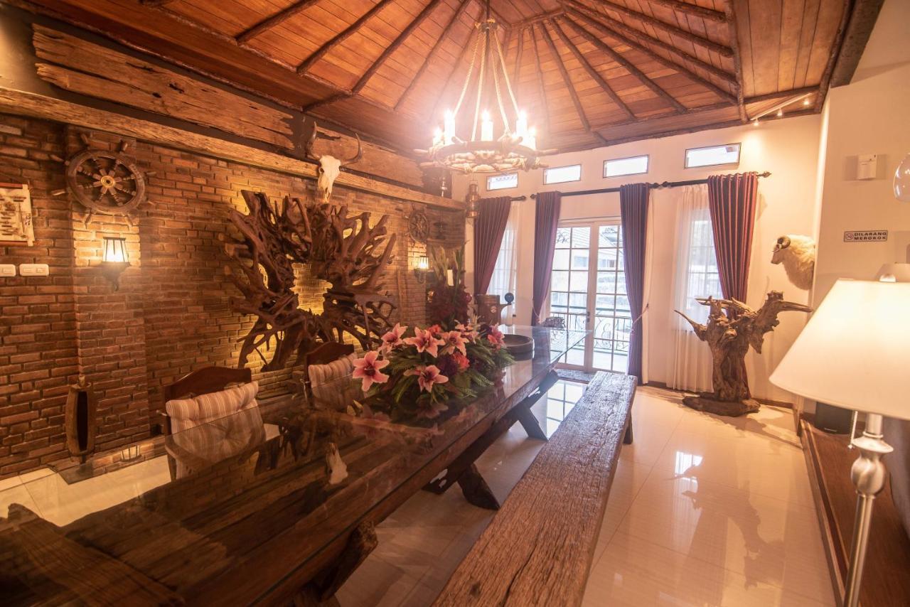 Готель Front One Boutique Baluran Маланг Екстер'єр фото