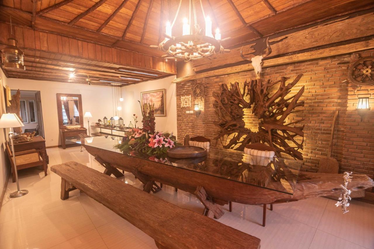 Готель Front One Boutique Baluran Маланг Екстер'єр фото